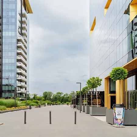 One Floreasca Luxurious - Panormaic & Park Views *