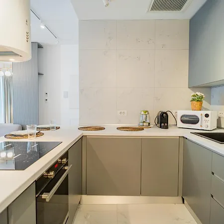 One Floreasca Luxurious - Panormaic & Park Views Апартаменти Бухарест
